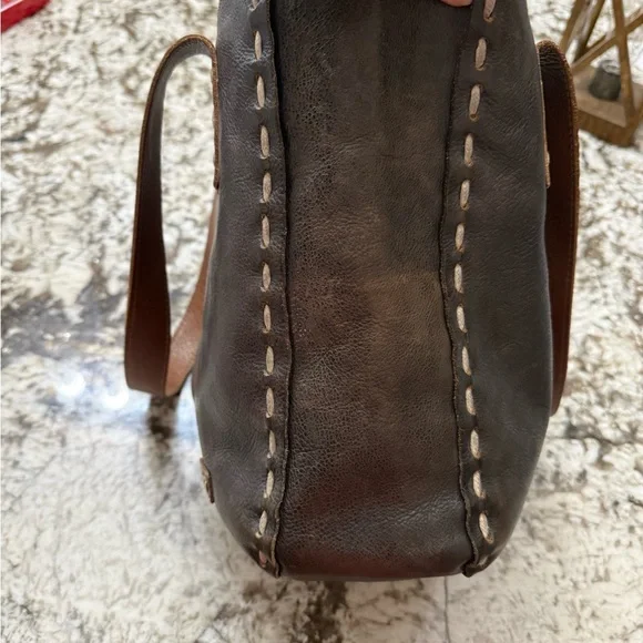 Bed Stu Stevie….Stylish Brown Leather Tote with Contrast Stitching - Picture 3 of 7